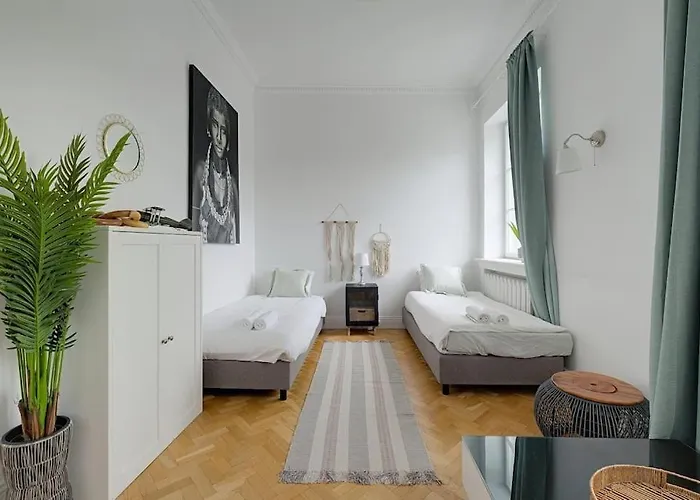 Place*unique Royal Route View*4 Bedrooms*6beds *